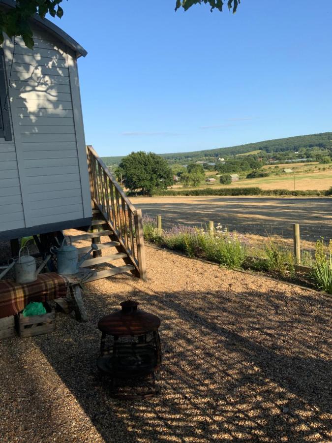 The Cosy Hut Villa Faversham Exterior photo